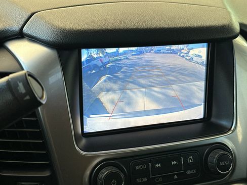 Used 2020 Chevrolet Suburban Premier image 26