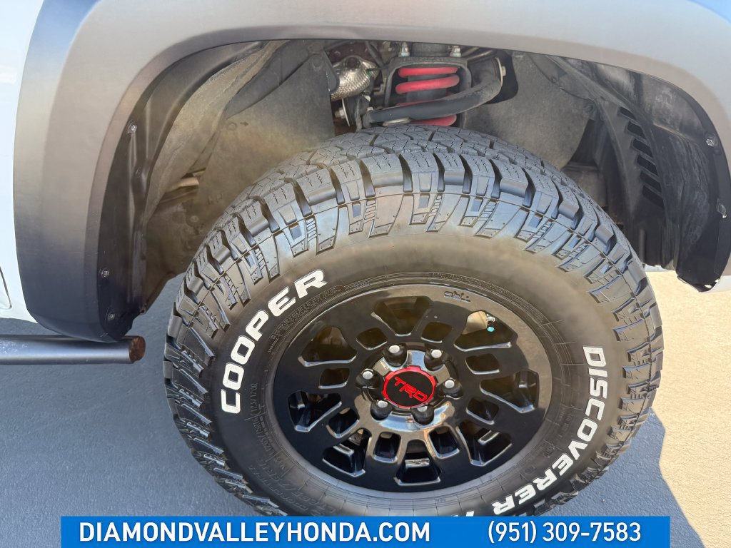 Used 2019 Toyota Tacoma TRD Pro AWD/4WD image 31