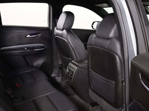 Used 2024 Cadillac XT4 Premium Luxury image 26