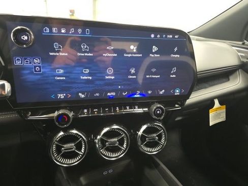 New 2026 Chevrolet Blazer EV LT image 13