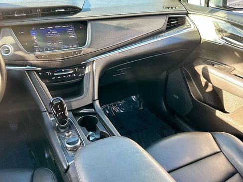 Used 2023 Cadillac XT5 Premium Luxury image 24