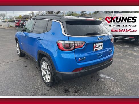 Used 2025 Jeep Compass Limited AWD/4WD image 9