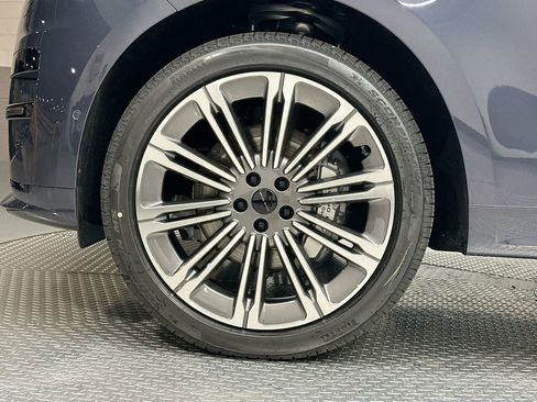 New 2026 Land Rover Range Rover Sport Dynamic SE image 5