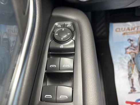 Used 2022 Chevrolet Suburban LS AWD/4WD image 17
