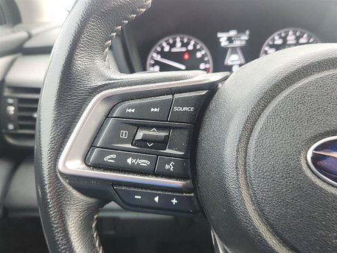 Used 2025 Subaru Outback Premium AWD/4WD image 14
