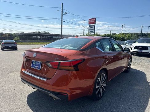 Used 2022 Nissan Altima 2.5 SR FWD image 5