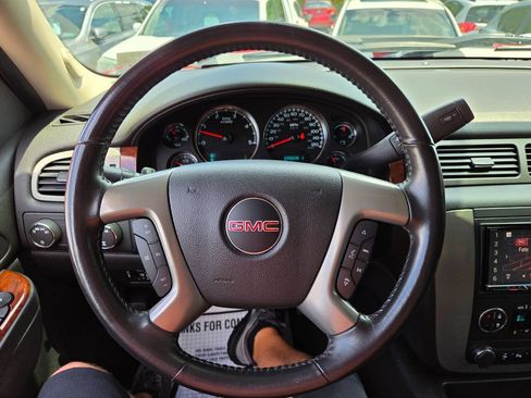 Used 2012 GMC Sierra 2500 SLT w/ SLT Convenience Package AWD/4WD image 31
