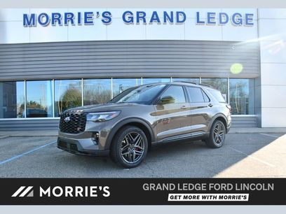 New 2026 Ford Explorer ST w/ Sun And Sound Package