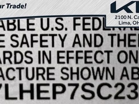 Used 2025 Chevrolet Trax LT w/ LT Convenience Package FWD image 25