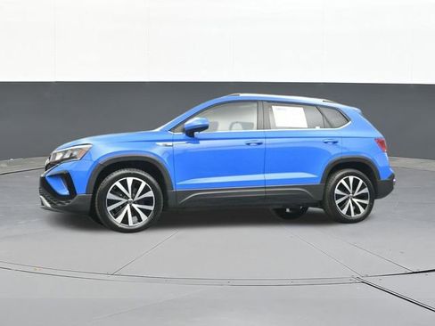 Used 2023 Volkswagen Taos SE FWD image 61