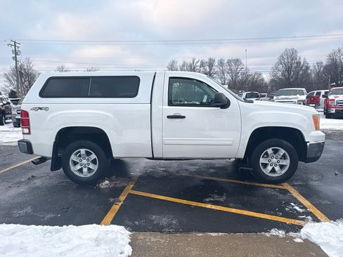 Used 2011 GMC Sierra 1500 SLE w/ SLE Preferred Package image 5