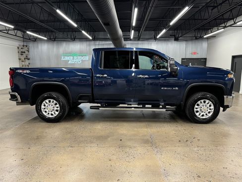 Used 2023 Chevrolet Silverado 2500 LTZ AWD/4WD image 12