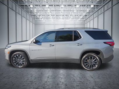Used 2023 Chevrolet Traverse RS