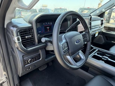 New 2026 Ford F250 Lariat w/ FX4 Off-Road Package AWD/4WD image 27