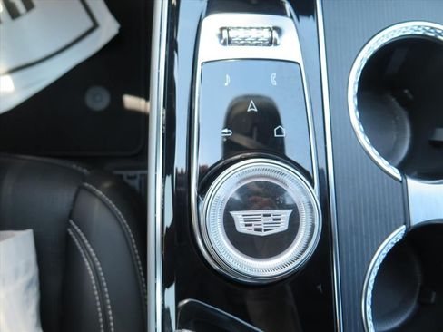Certified 2024 Cadillac Lyriq Sport RWD image 17