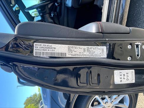 Used 2024 Dodge Durango GT AWD/4WD image 33
