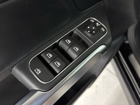 Certified 2026 Mercedes-Benz GLB 250 image 49
