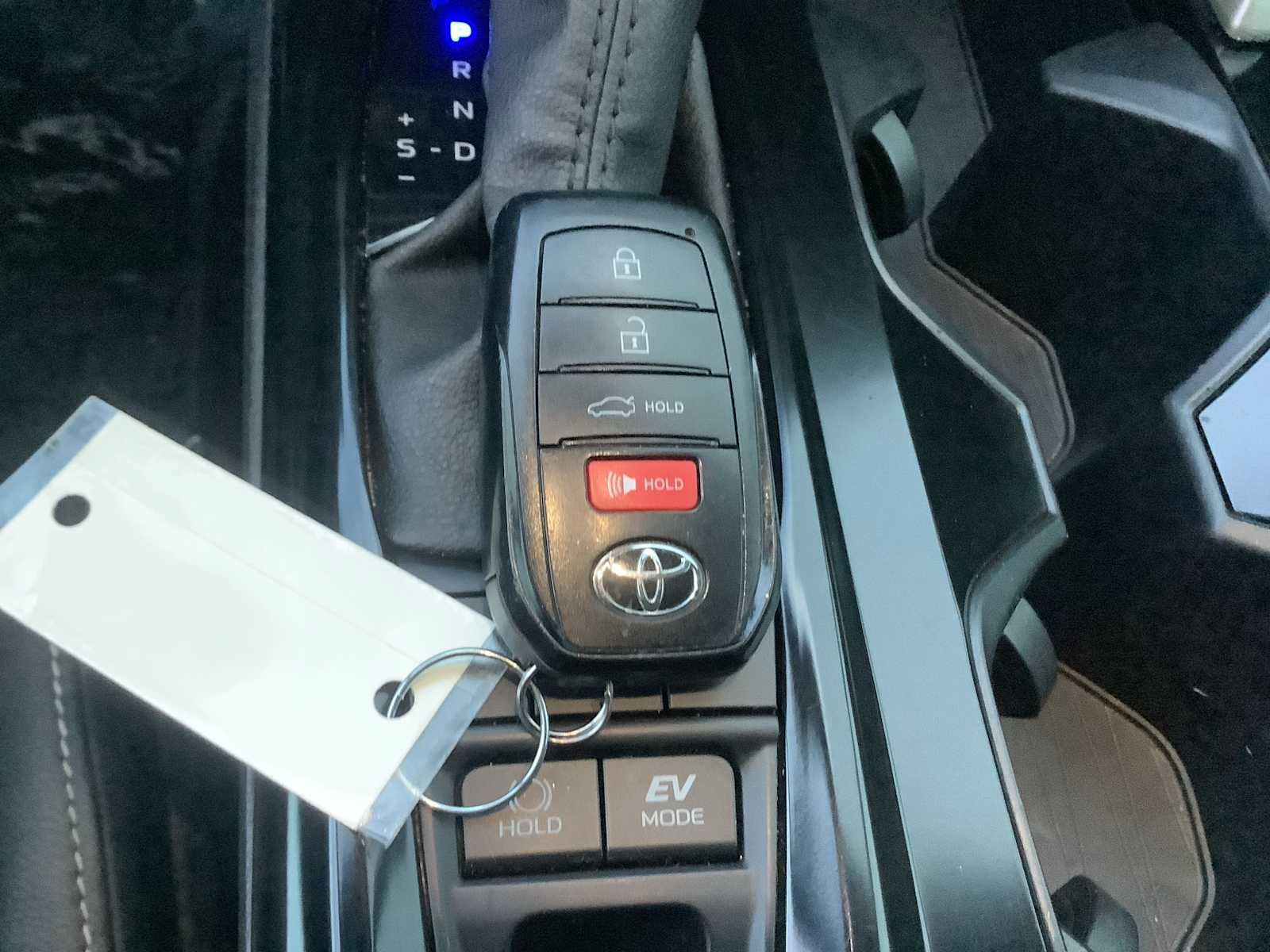 Used 2025 Toyota Camry SE FWD image 19
