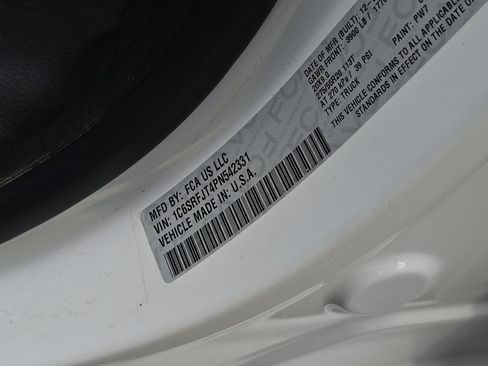 Used 2023 RAM 1500 Laramie image 34