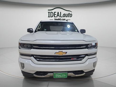Used 2018 Chevrolet Silverado 1500 LTZ Z71 AWD/4WD image 2