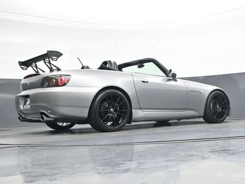 Used 2005 Honda S2000 image 27