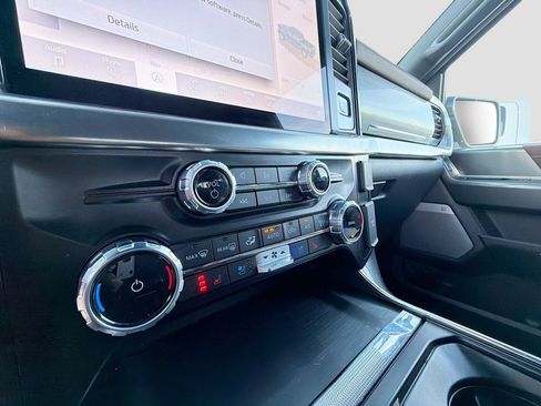 Certified 2023 Ford F150 Lariat w/ Equipment Group 502A High image 26