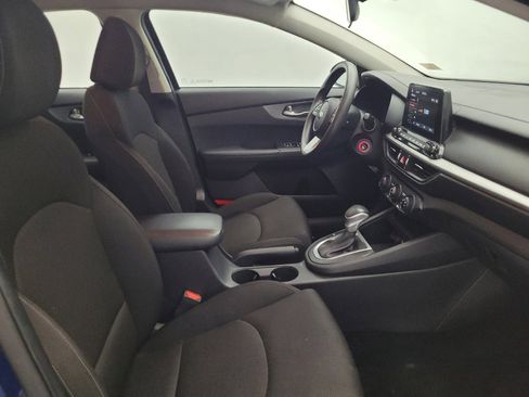 Used 2021 Kia Forte LXS FWD image 21