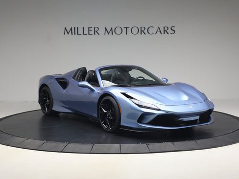 Certified 2021 Ferrari F8 Tributo RWD image 11