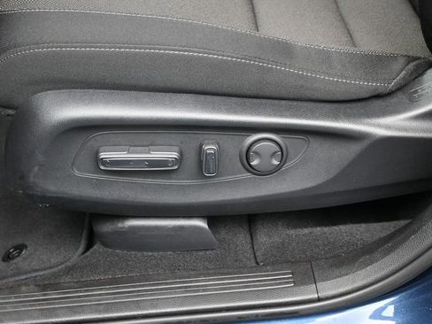 Certified 2024 Honda CR-V EX image 21