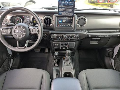 New 2023 Jeep Wrangler Unlimited w/ Cold Weather Group AWD/4WD image 13