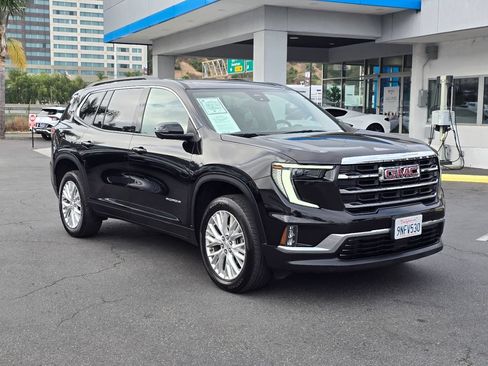 Used 2024 GMC Acadia Elevation FWD image 5