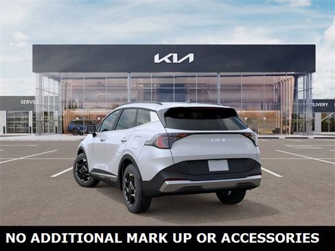 New 2026 Kia Sportage EX image 4