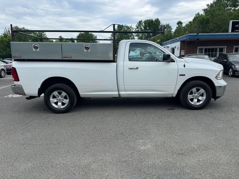 Used 2014 RAM 1500 Classic SLT AWD/4WD image 2