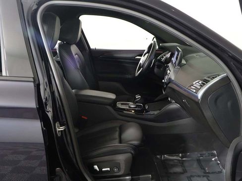 Used 2023 BMW X4 xDrive30i w/ M Sport Package AWD/4WD image 28