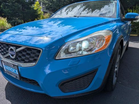 Used 2013 Volvo C30 T5 R-Design FWD image 21