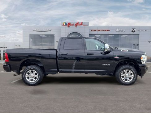 Used 2024 RAM 2500 Laramie w/ Safety Group AWD/4WD image 6