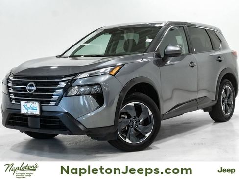 Used 2024 Nissan Rogue SV FWD image 1