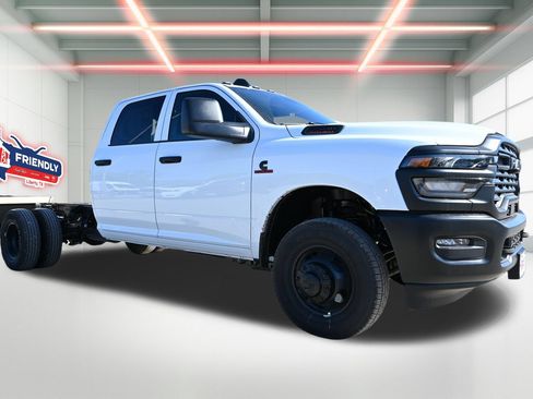 New 2026 RAM 3500 Tradesman w/ Cold Weather Group AWD/4WD image 5