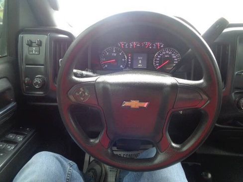 Used 2019 Chevrolet Silverado 2500 W/T AWD/4WD image 13