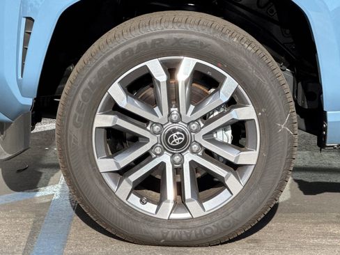 Certified 2025 Toyota 4Runner Limited image 36