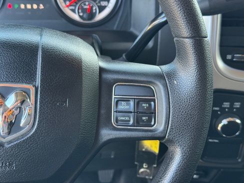 Used 2016 RAM 2500 SLT image 24