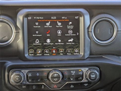 Used 2022 Jeep Wrangler Unlimited Sahara w/ Cold Weather Group image 18