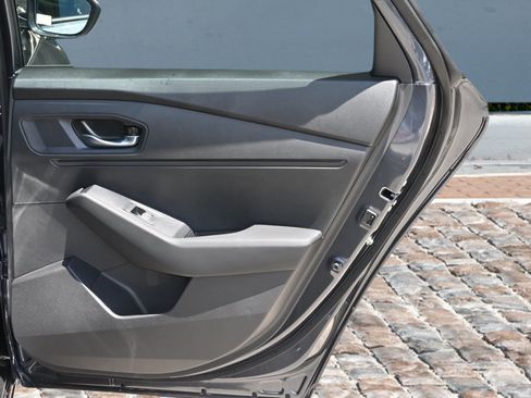 Used 2025 Honda Accord SE image 13