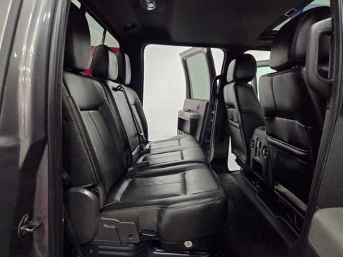 Used 2013 Ford F250 Lariat w/ Lariat Ultimate Pkg AWD/4WD image 9
