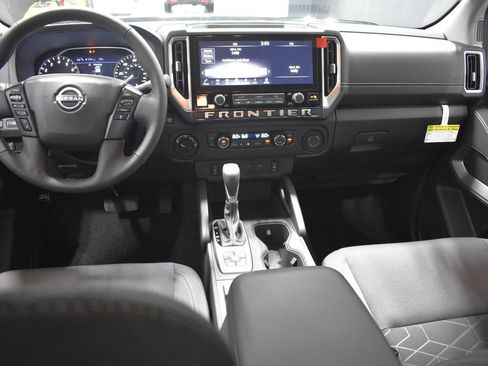 New 2026 Nissan Frontier SV image 13