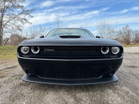 Used 2023 Dodge Challenger R/T w/ T/A Package image 3