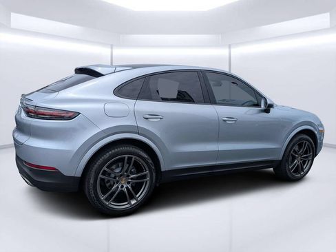 Certified 2021 Porsche Cayenne Coupe AWD/4WD image 3