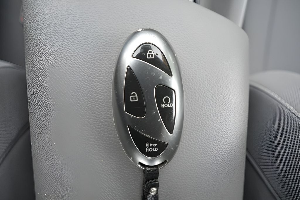 Certified 2024 Hyundai Elantra SEL w/ Convenience Package FWD image 38