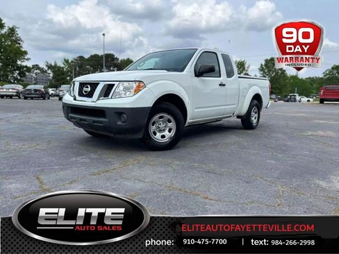 Used 2017 Nissan Frontier S image 1
