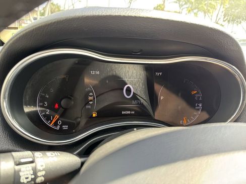 Used 2020 Jeep Grand Cherokee Limited w/ Luxury Group II image 50